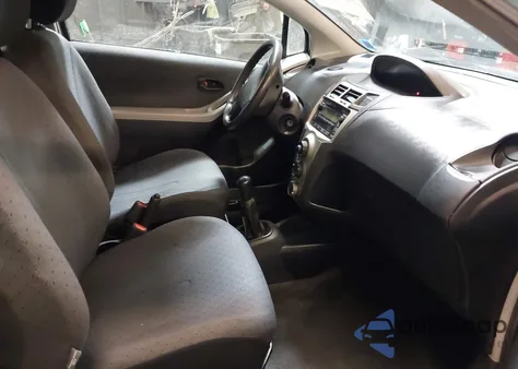 2009 Toyota Yaris из США, поврежденный, VIN JTDJT903395246180